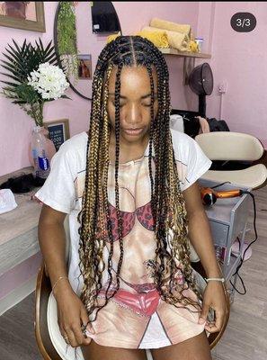 Knotless braids