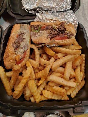 Cheesesteak w/ fries