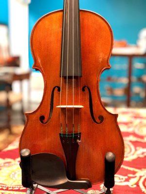 Violin made in Honolulu Hawaii by our luthier Yam