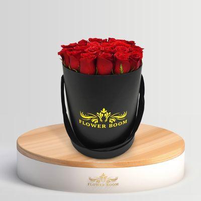 Looking to impress someone special? Flower Boom San Francisco has you covered with up to 25 classic red roses in a box.