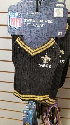 Saints fans can make their dogs look good with official Saints merchandise.