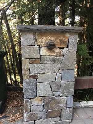 Stone columns with lights in Corte Madera