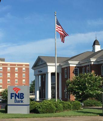 FNB Bank Main Office, located at 101 East Broadway in Mayfield, KY