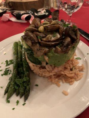 Vegan "tower" served with roasted asparagus