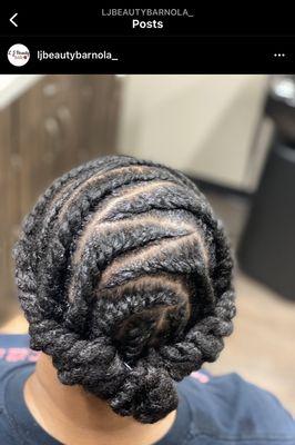 Natural hair twist