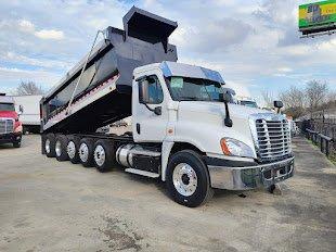 2016 Freightliner Cascadia Quint Axle Dump Truck