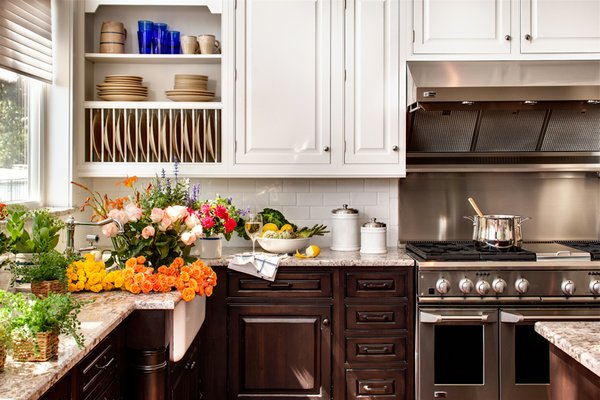 We specialize in helping you design the most beautiful kitchen you can imagine to fit the space available.