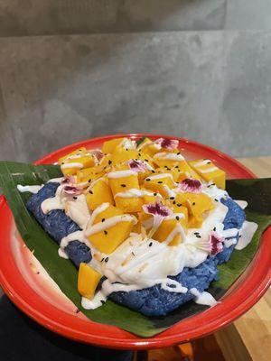 mango and sticky rice