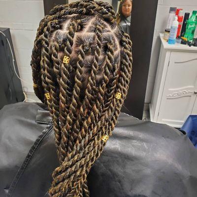 Rope twists book on StyleSeat.com/allynhankerson