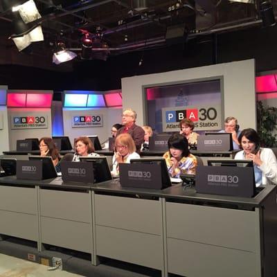 PBA 30 volunteers for Motown the musical answering the phones