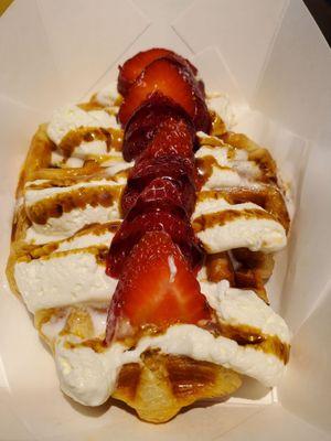 Strawberries and cream croffle (croissant waffle)