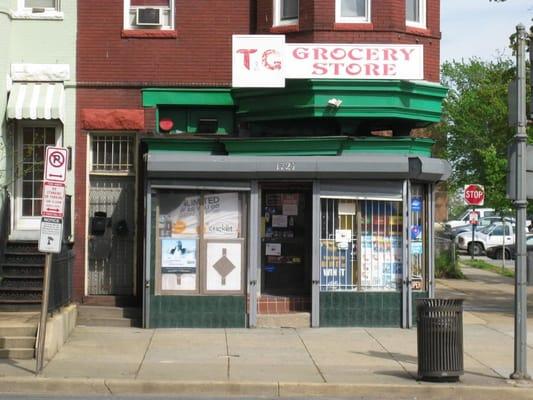 the storefront (along northbound N Capitol St. at Randolph Pl. NE)