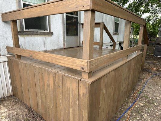 8x10 pt deck with barn wood stain