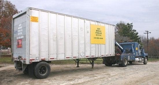 28 FT STORAGE TRAILER FOR RENT