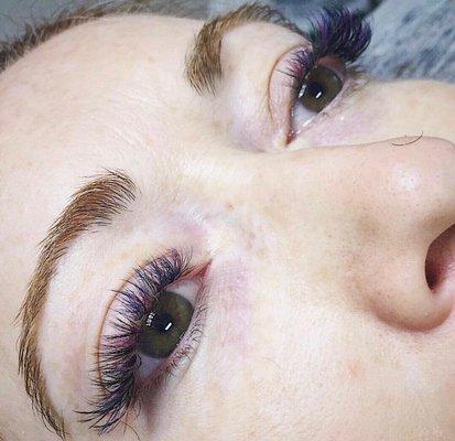 Colour volume lash extensions