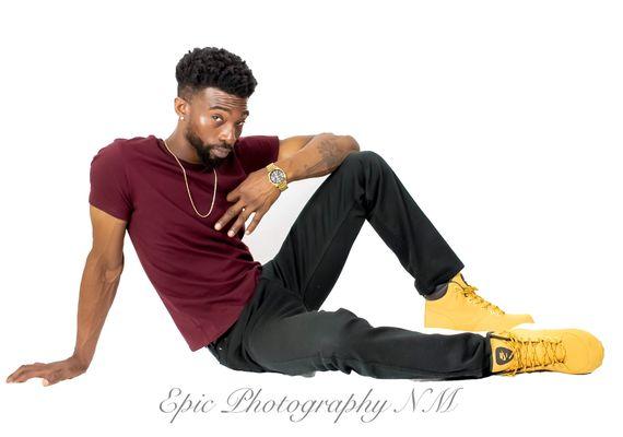 Modeling Professional Studio Photography Sessions