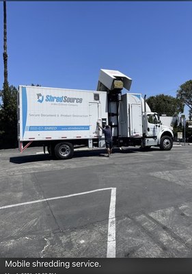 Mobile shred truck