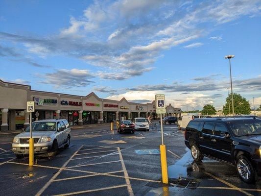 Shoppes at Woodruff, Greenville