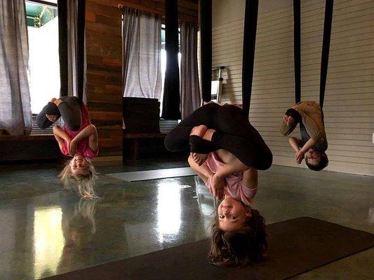 kids aerial yoga.