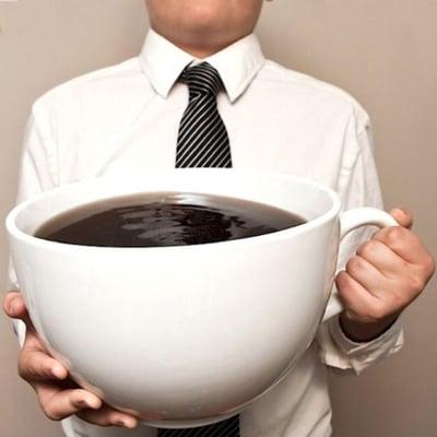 HAPPY MONDAY EVERYONE ! Let's the week begin. I don't know you but I feel like having a BIG cup like this one this morning.