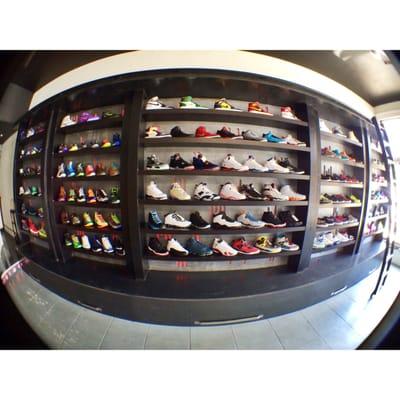 Display wall inside, via a fisheye lens.