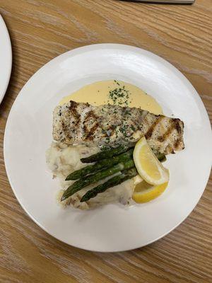 White King Salmon with Lobster Bechamel