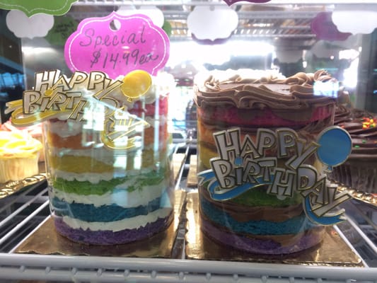 Layered birthday cakes