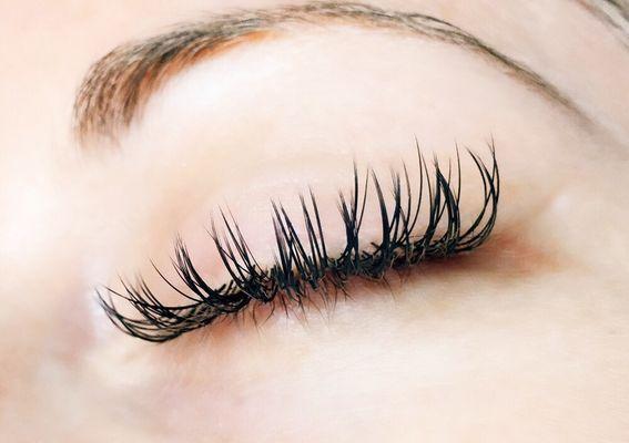 C and D curl ellipse lashes in .20