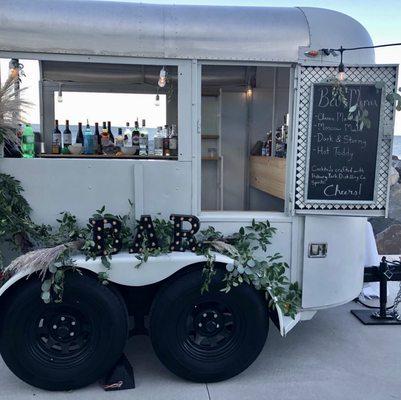 Get Hitched Mobile Bar