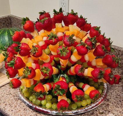 Homemade Fruit Bomb with Fruit dip