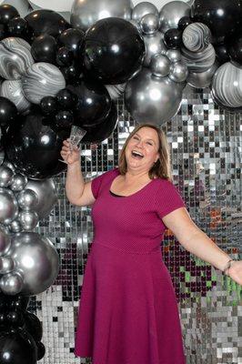 Silver Shimmer Wall Rentals in DC!  Our Organic Balloon Installations will have your guests talking! Balloon Zoom | DC | DMV