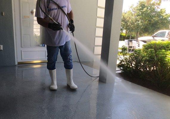 Pressure Washing Vero Beach