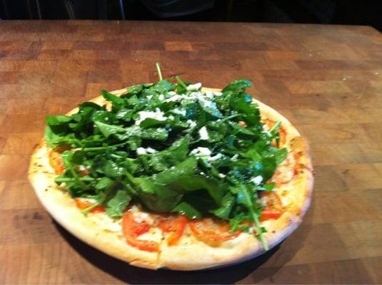 Arugula pizza