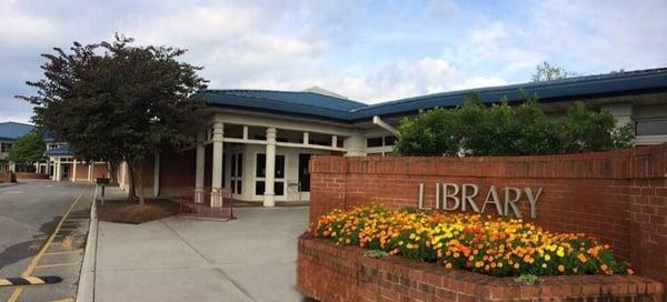 Pigeon Forge Library