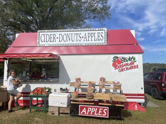 Hardeman Orchards