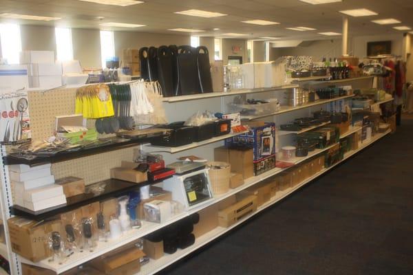 Welcome to our showroom! Here we have on display all discounted items which can either be purchased in bulk or individually!