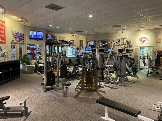 Plenty of cardio equipment with individual TVs, plus more cables and machines!