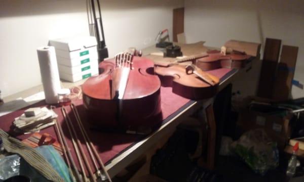 Shingleton Viols offers repairs and may also have viols for sale