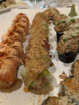 Lr salmon dynamite, 7 fishes, crunchy salmon and godzIlla rolls