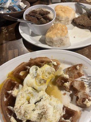 Waffle, eggs, sausage gravy