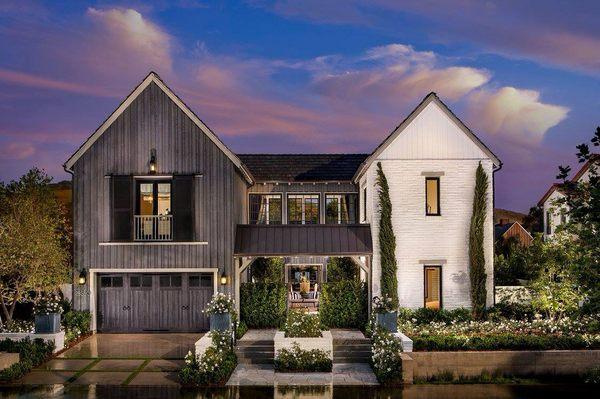 The Oaks Farms by Davidson Communities. Inspired by history. Built By Craftsmen.