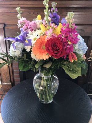 This was the birthday arrangement my husband ordered for me - arrived Thursday. Two days later, it's in perfect condition!