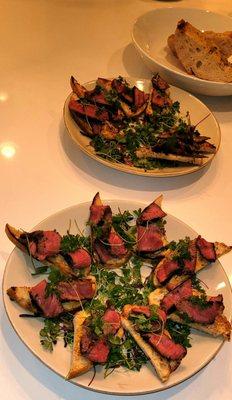 Roast Beef Crostini