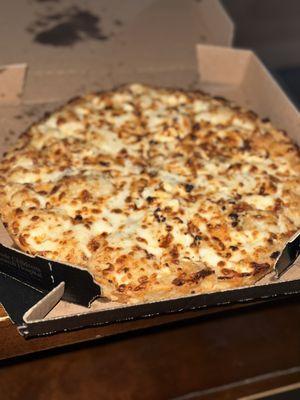 Pan pizza-cheese