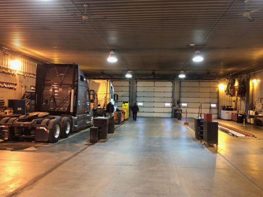 Shop: Kriete Truck Center - Mauston