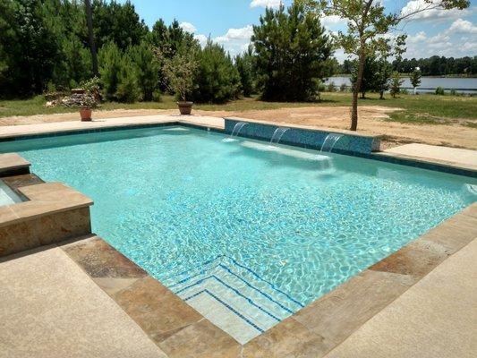 inground pool builders livingston tx 77351