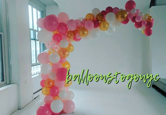 Upcoming Birthday? Why not an arch? @balloonstogonyc