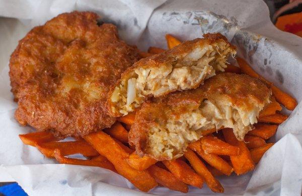 Crab Cake with Sweet Potato Fries