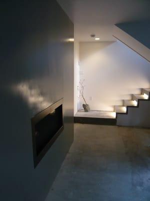 Metro recessed fireplace