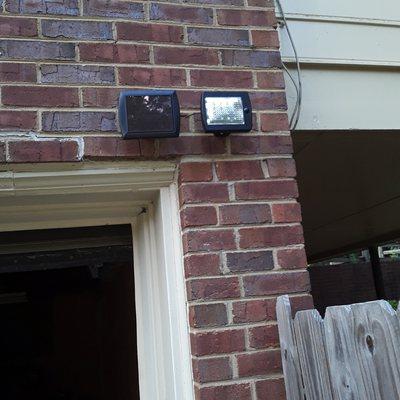 Motion detector installations